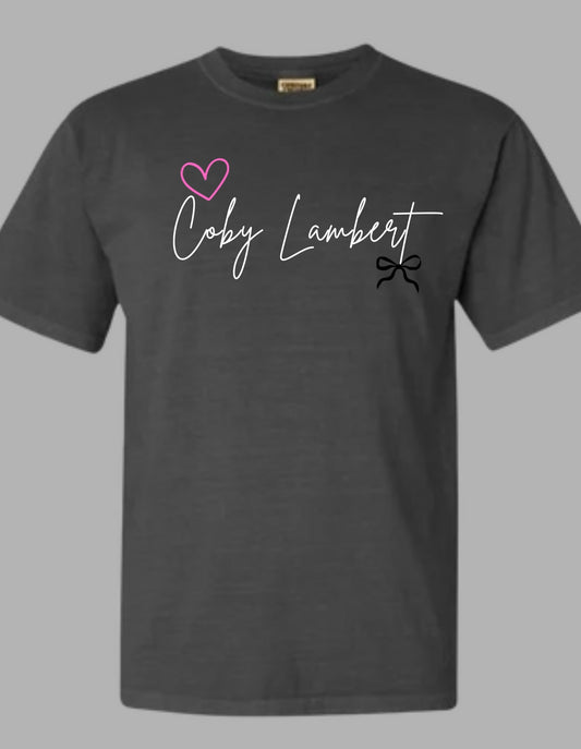Small heart and bow with Name T-shirt